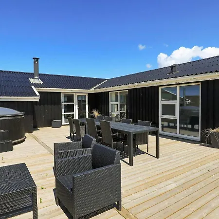 10 person holiday home in L kken Vakantiehuis Løkken