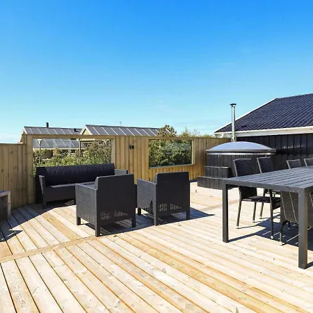 10 person holiday home in L kken Vakantiehuis *
