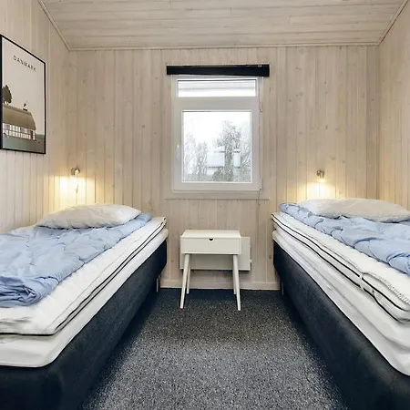 10 person holiday home in L kken Vakantiehuis